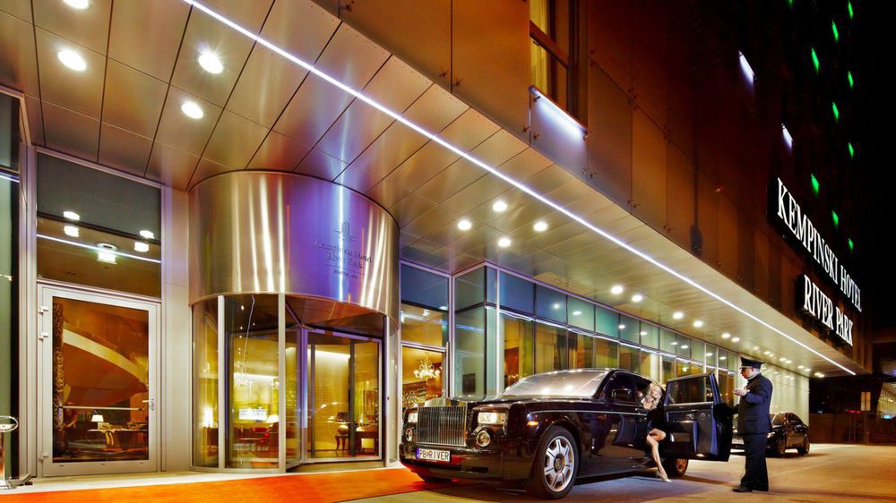 Grand Hotel River Park, A Luxury Collection Hotel, Братислава Экстерьер фото The entrance of the hotel