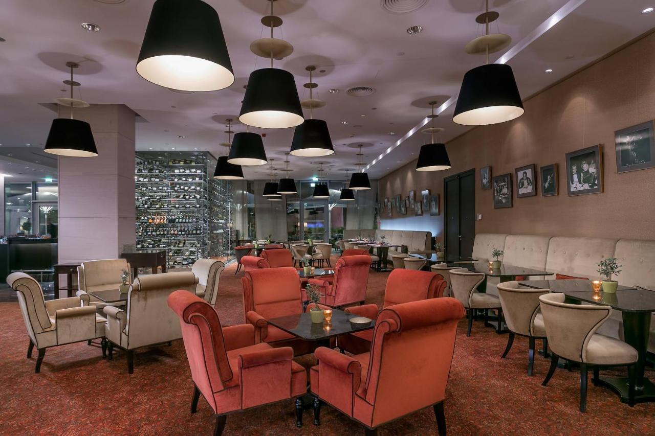 Grand Hotel River Park, A Luxury Collection Hotel, Братислава Экстерьер фото The restaurant