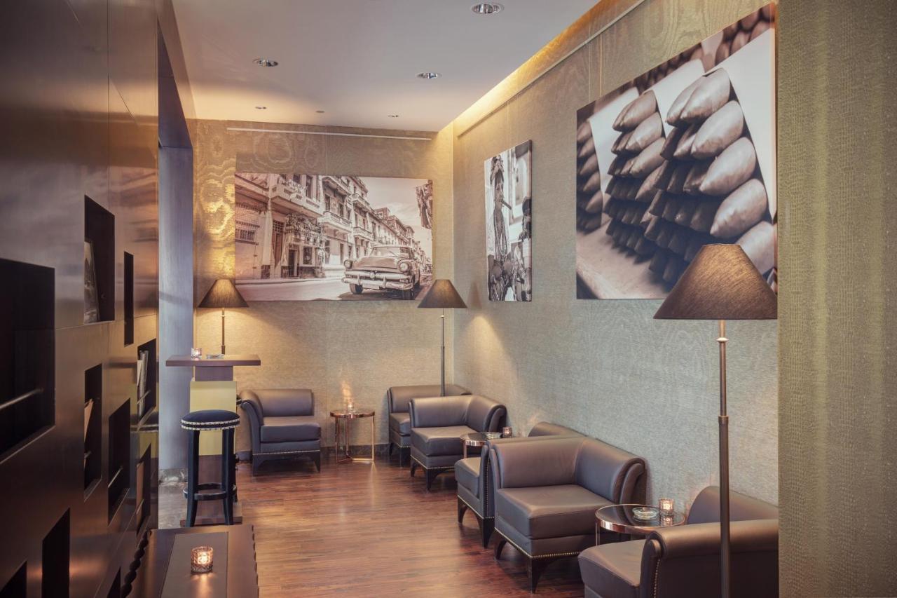 Grand Hotel River Park, A Luxury Collection Hotel, Братислава Экстерьер фото The interior of the lounge