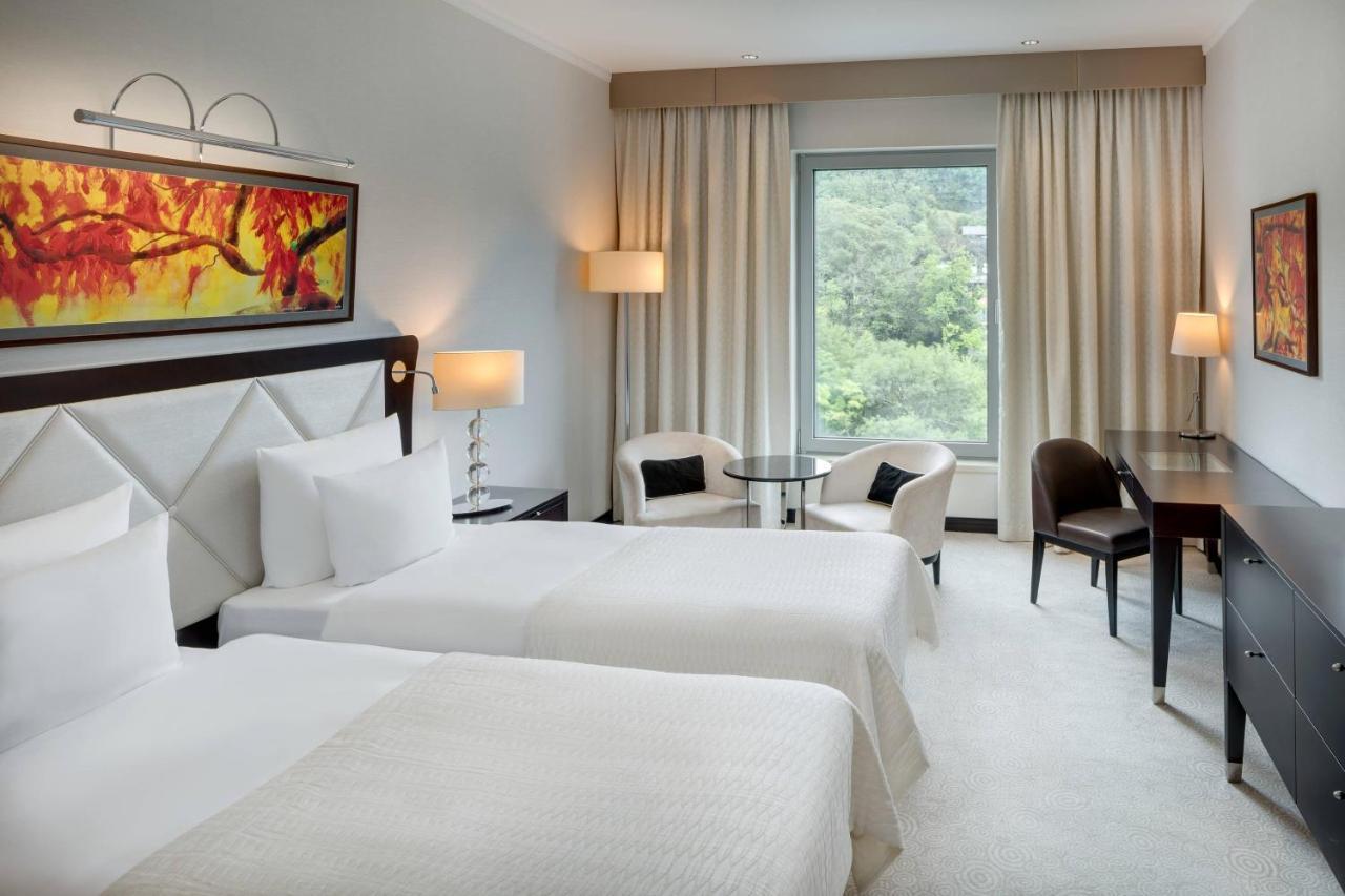 Grand Hotel River Park, A Luxury Collection Hotel, Братислава Экстерьер фото A room at the hotel