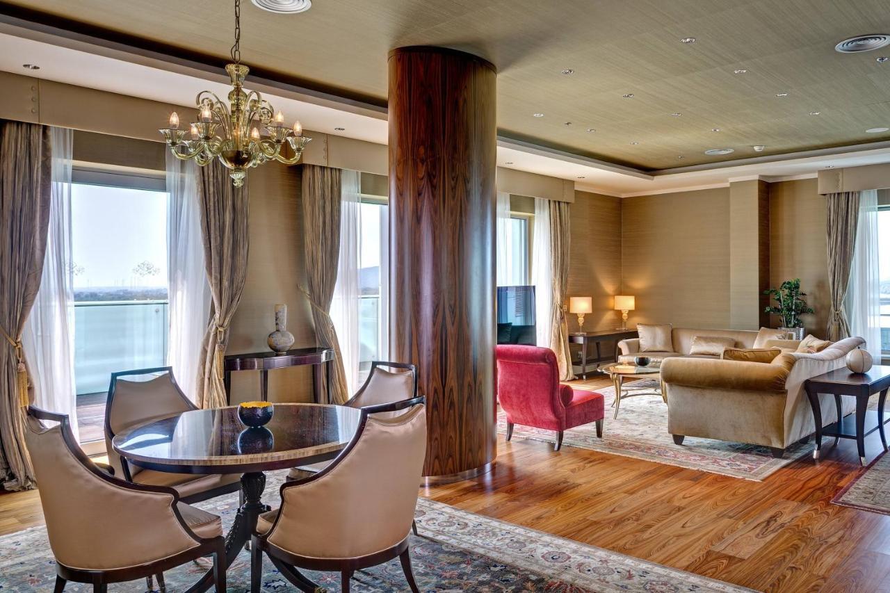 Grand Hotel River Park, A Luxury Collection Hotel, Братислава Экстерьер фото A suite at the Four Seasons Hotel, Istanbul
