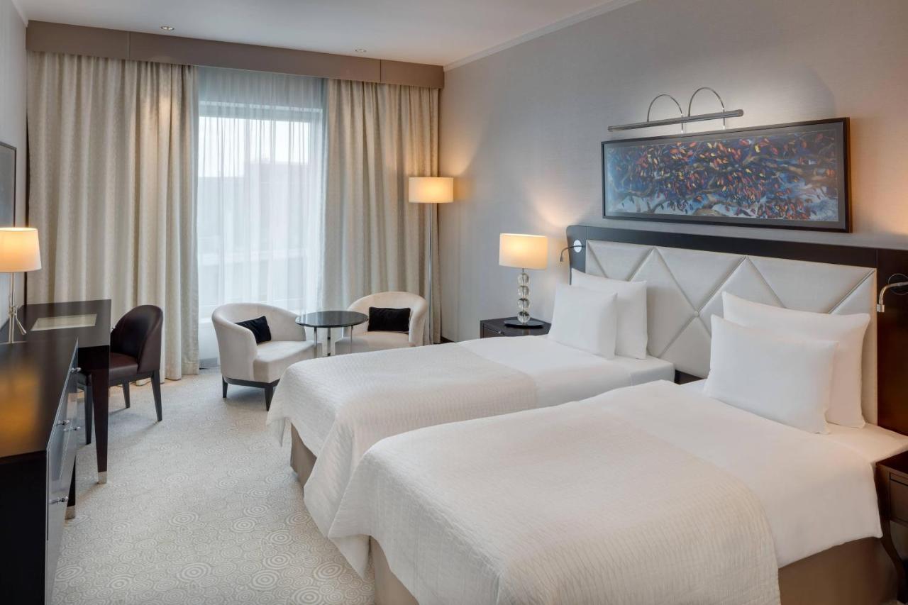 Grand Hotel River Park, A Luxury Collection Hotel, Братислава Экстерьер фото A room at the hotel