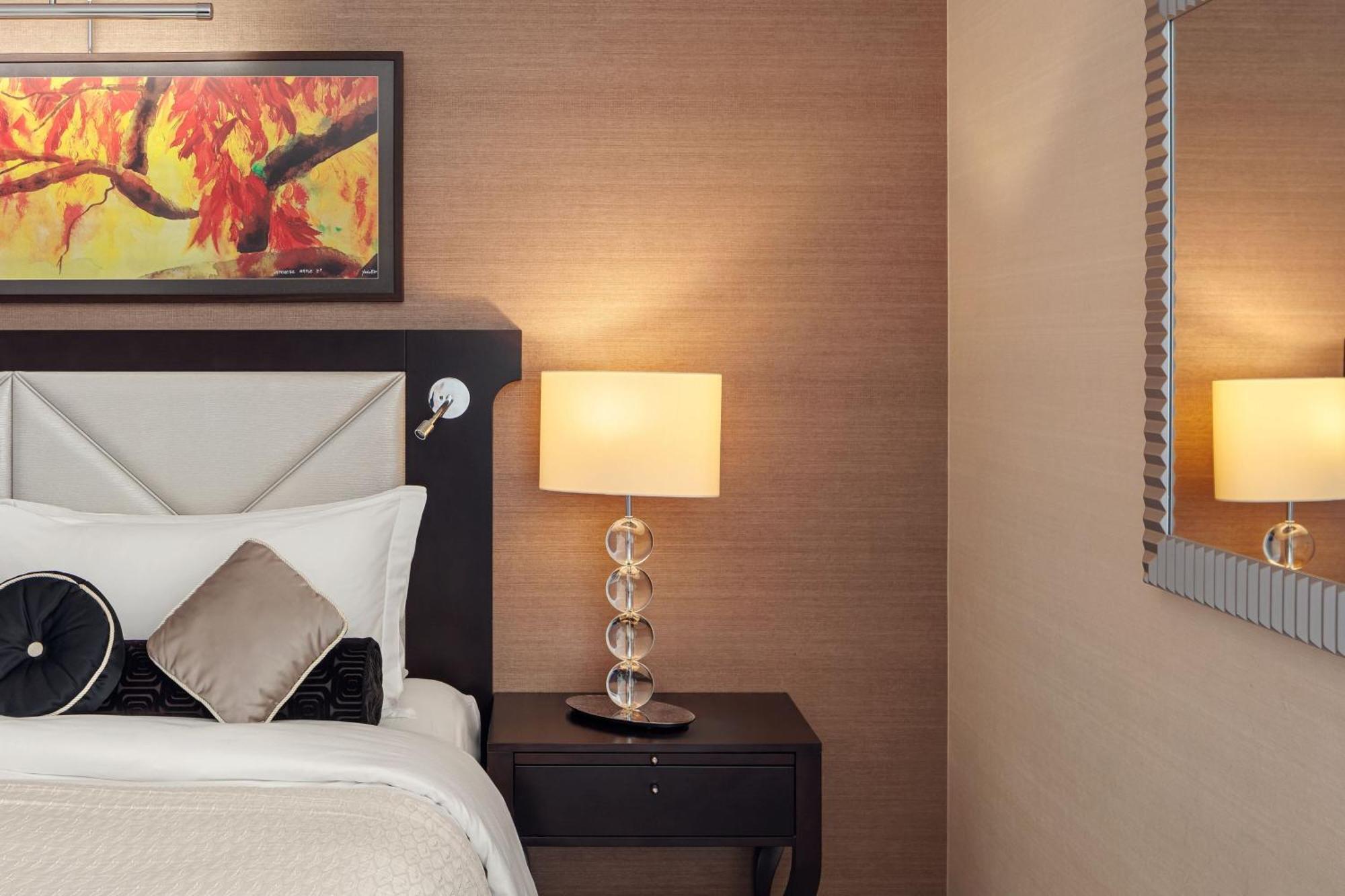Grand Hotel River Park, A Luxury Collection Hotel, Братислава Экстерьер фото A bedroom at the hotel